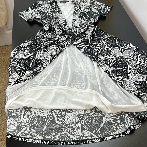 Brooks Brothers Black-White Knit Jersey Butterfly Print Wrap Dress Size … - Picture 7 of 16